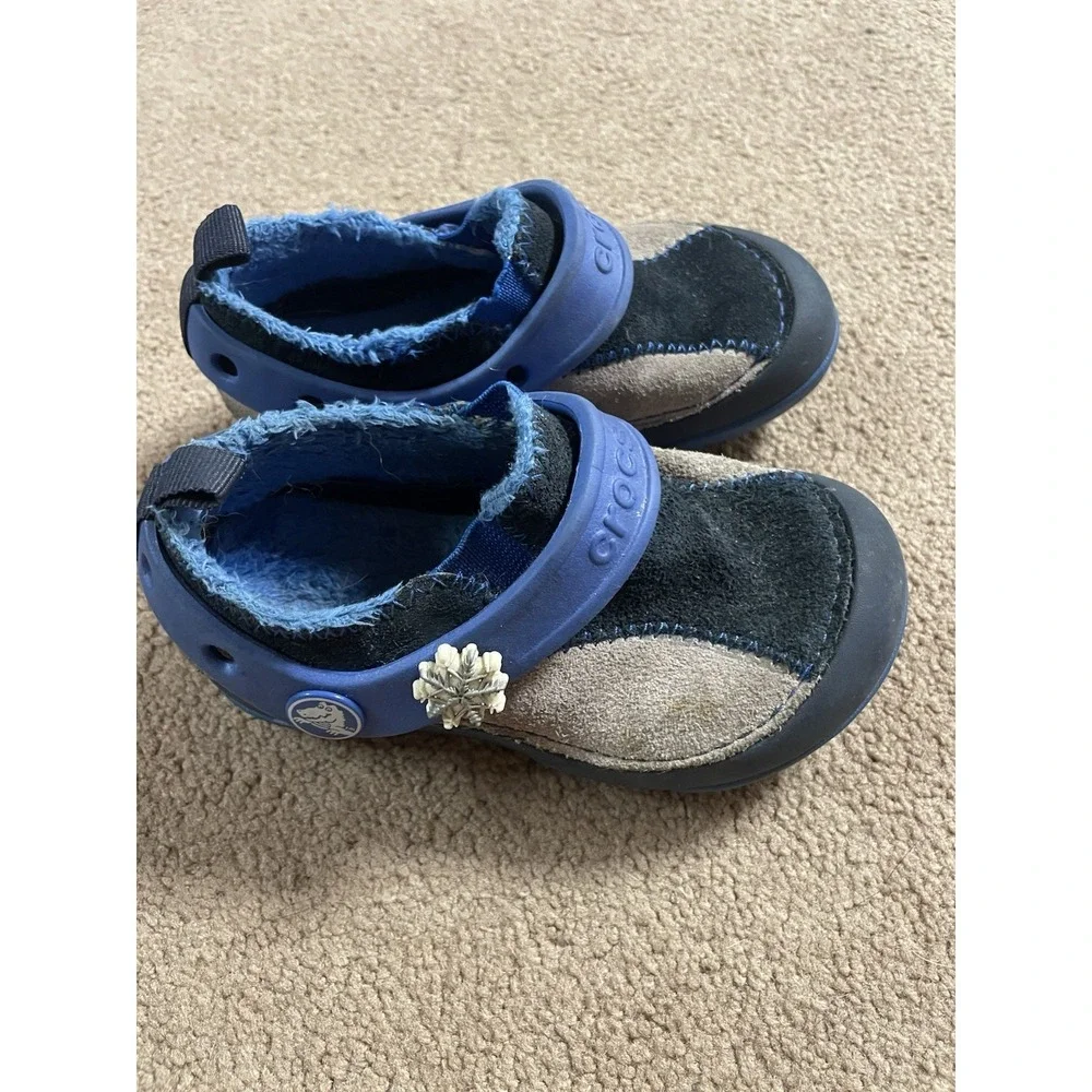 Crocs Suede Dawson Childrens‎ Clog Suede Faux Fur Lining Size 8 Blue Slip On